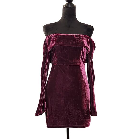 LULUS Glam Plum Velvet Off-the-Shoulder Mini Dress, Size Medium - Picture 1 of 14